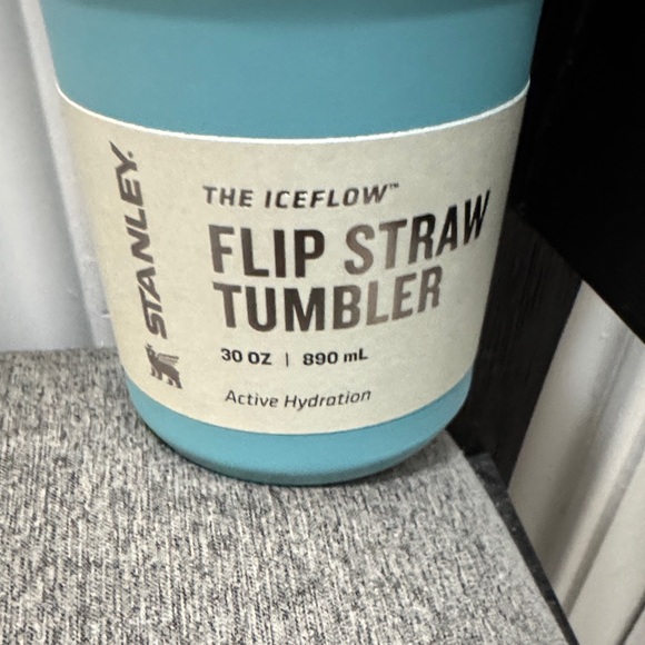 Stanley IceFlow Flip Straw Tumbler 30oz. - Picture 2 of 6